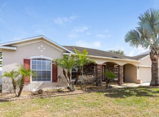 15 Lake McLeod Dr, Eagle Lake, FL 33839