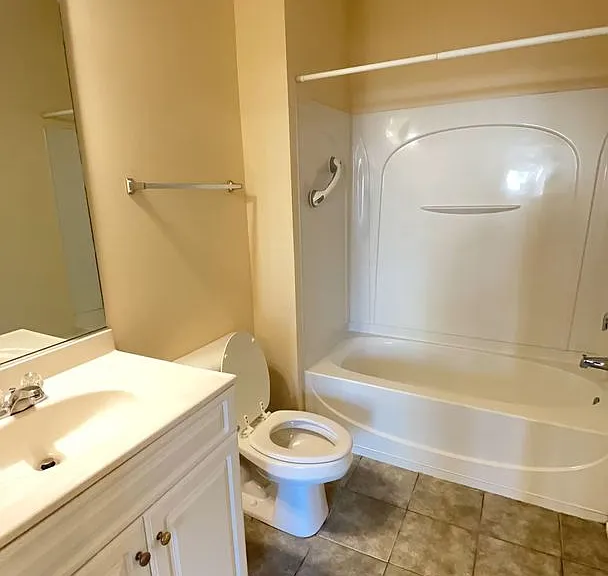 200 Castle Dr #1358-63 — Photo 6