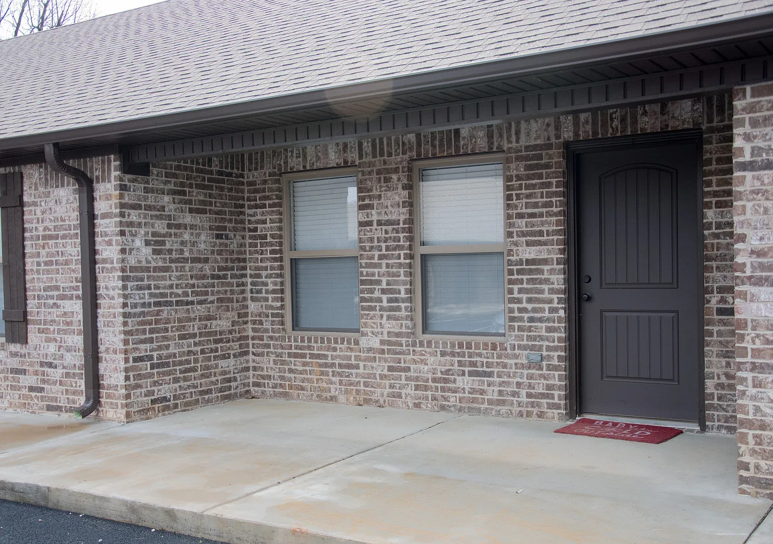 3903 Hill — Photo 2