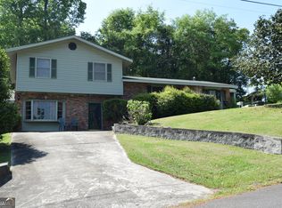 201 Clairmont Dr, Warner Robins, GA