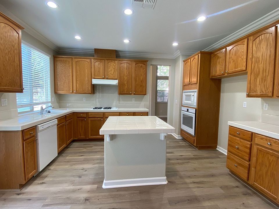 1st image of 217 Saint Basil Ct