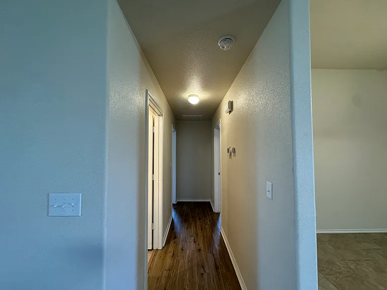 10113 Viola Ave — Photo 19