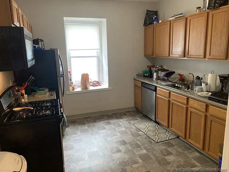 172 Bigelow St #4 — Photo 4