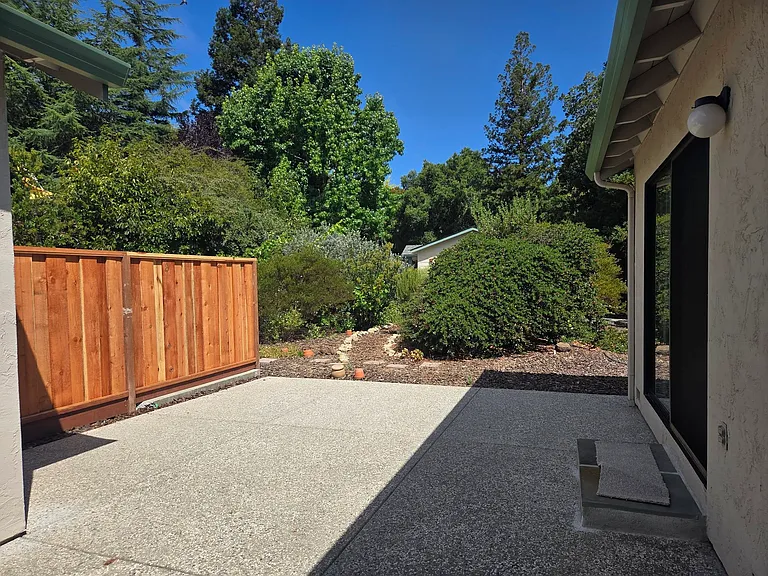 11732 Bloomington Way — Photo 24