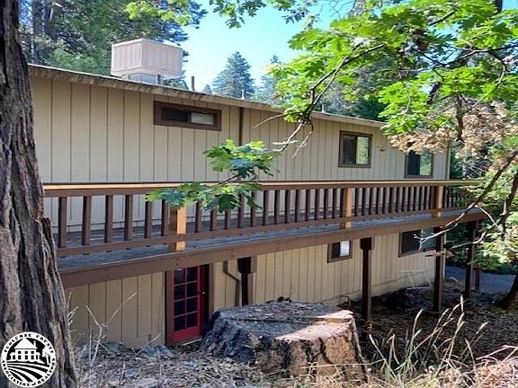 2nd image of 23589 Lakewood Dr