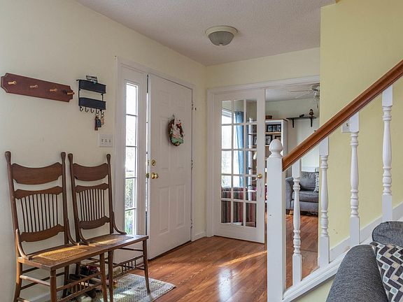 5th image of 3248 S Southern Oaks Dr