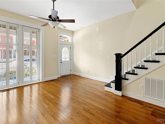 4th image of 2812 E Grace St