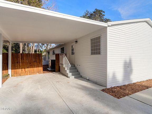 5th image of 1681 Cadiz Ave