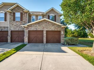 5800 Clearwater Dr, The Colony, TX 75056