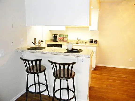 Meadowood Apartments Kitchen with bar stools