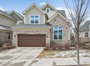 3058 N Spurway Dr, Ann Arbor, MI 48105