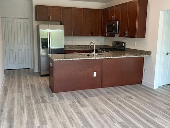 4th image of 33548 Old Salt Ln #210