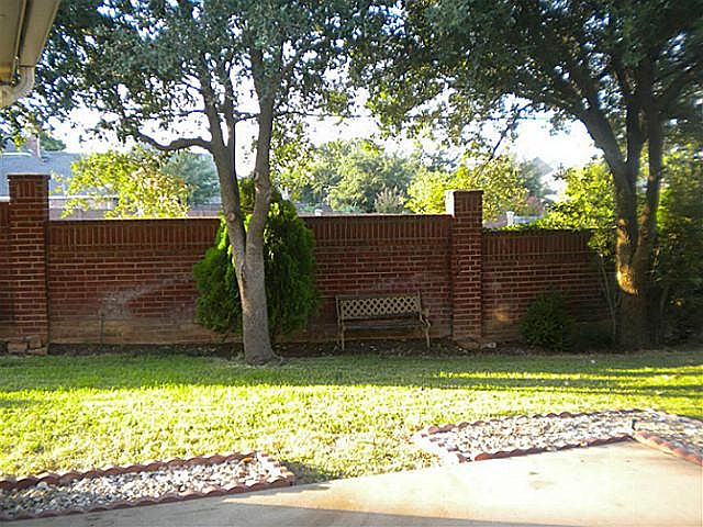 1st image of 3309 Thornbird Ln