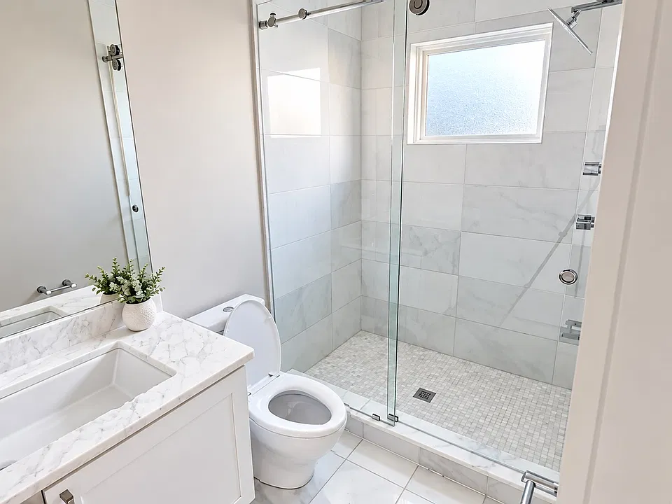 1159 Oates St NE #3