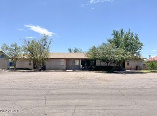 2115 Hohokam Dr, Douglas, AZ 85607