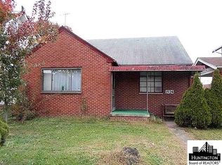1924 Adams Ave, Huntington, WV 25704