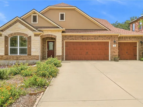 201 Sky Springs Pass, San Marcos, TX 78666