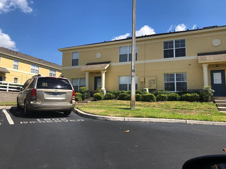 1st image of 257 Hardcastle Pl