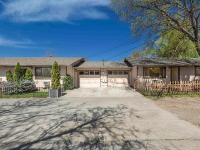 926 SW Rogue River Ave #A & B, Grants Pass, OR, 97526