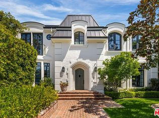 610 N Canon Dr, Beverly Hills, CA 90210