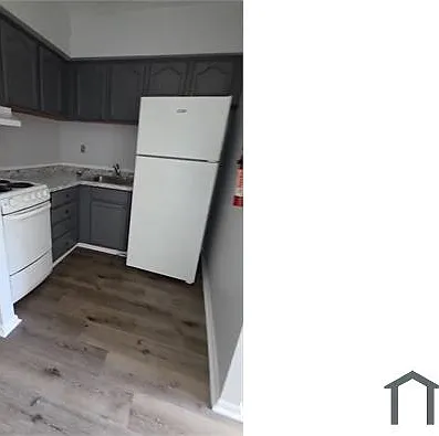 18 W 22nd St #A10 — Photo 8