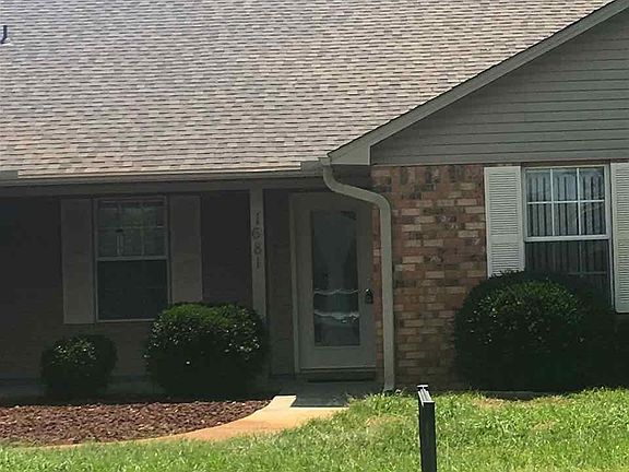 2nd image of 1681 Beachside Dr