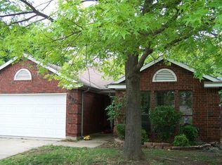 310 Sierra Way, Cedar Hill, TX 75104
