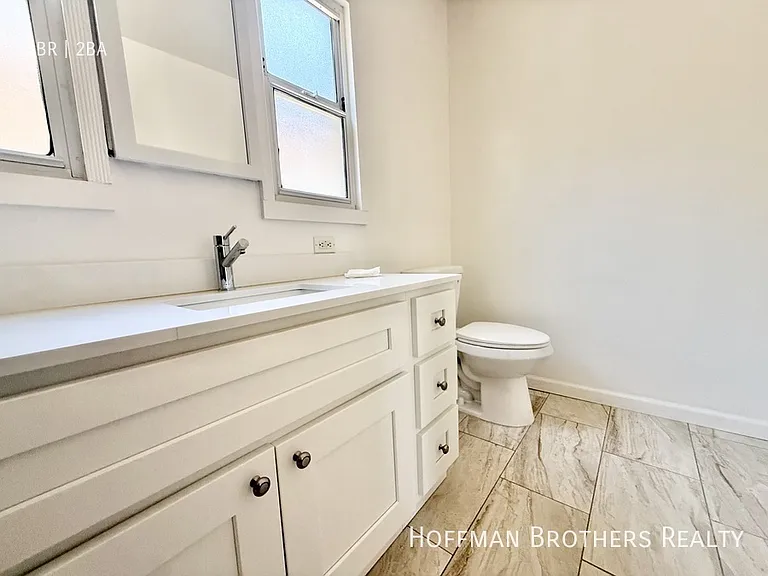 624 N Sycamore Ave #624 — Photo 5