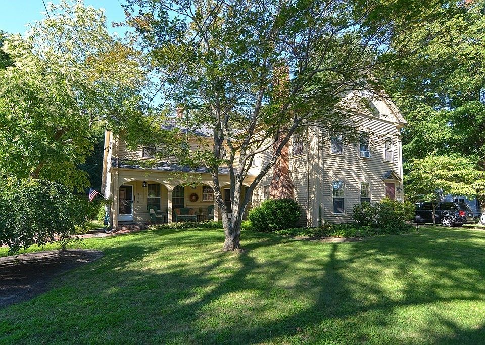 316 Village St, Medway, MA 02053 MLS 73152105 Zillow