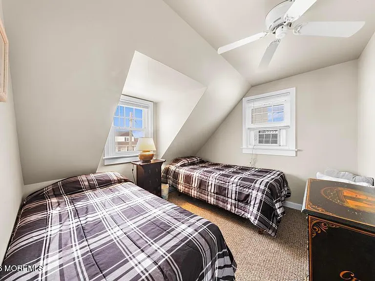 26 W Oceanview Dr — Photo 15