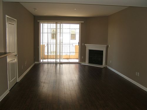 3rd image of 1317 S Westgate Ave APT 205