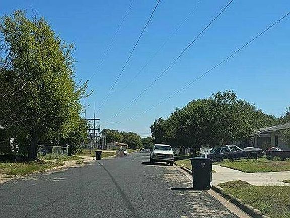 4th image of 2906 Taft St