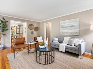 27467 NE Redmond Fall City Rd, Redmond, WA 98053