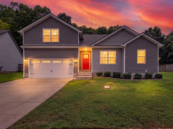 2893 Teakwood Dr, Clarksville, TN 37040