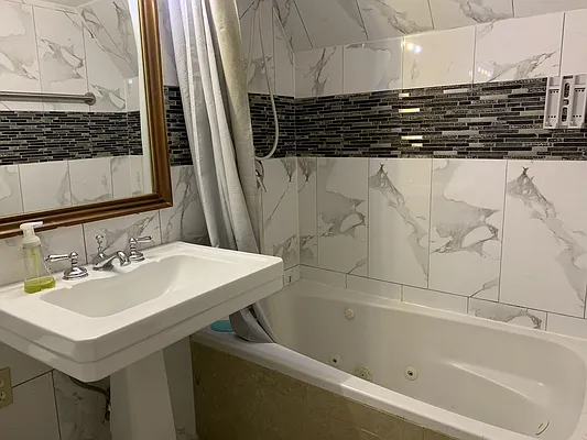 Rented by Bklyn Hts Vic Real Estate | media 18