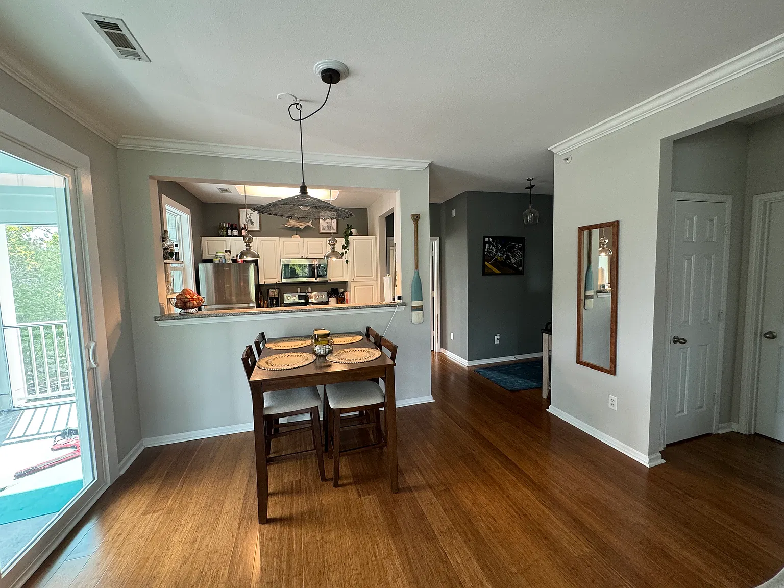 2 bed, 1119 sqft, $2,800 — Photo 3