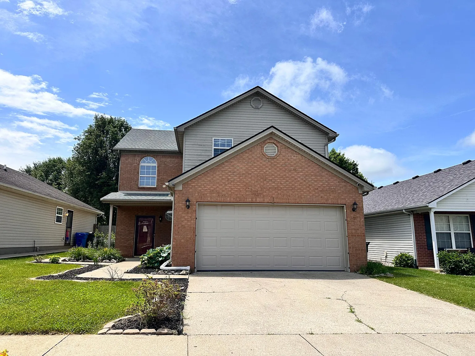 2736 Whiteberry Dr photo 1