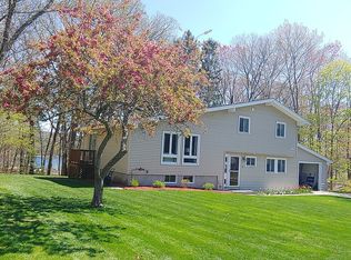 91 Fort Meadow Dr, Hudson, MA 01749