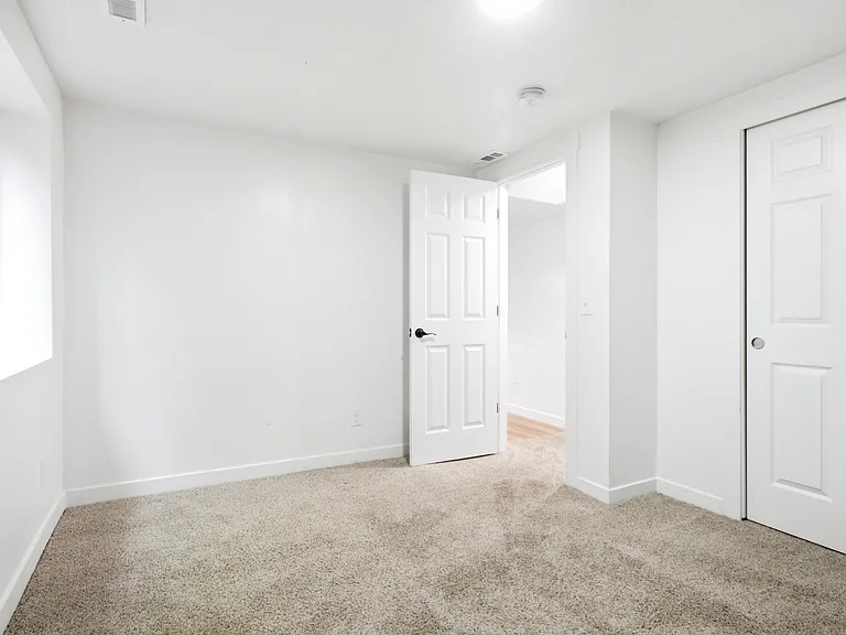 1603 S Major St #B — Photo 15