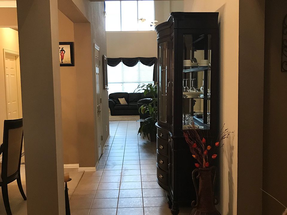 1st image of 2509 Wales Dr