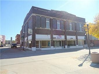 1st image of 215 Spring St