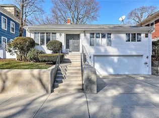 49 Alfred Stone Rd, Pawtucket, RI 02860