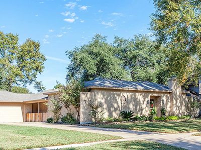 15815 Crestbrook Dr, Houston, TX, 77059
