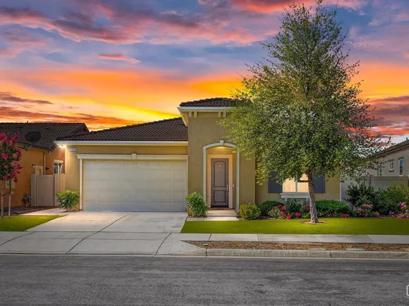 9809 Tallin Pl, Bakersfield, CA 93306