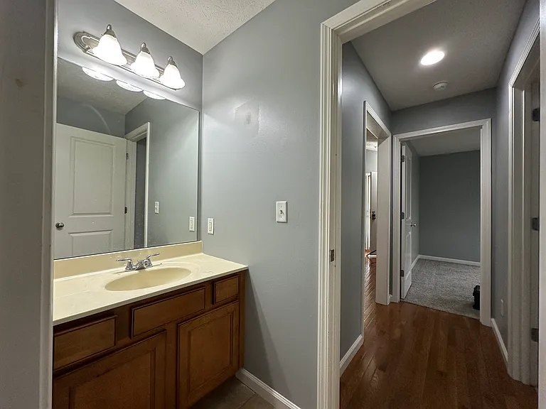 1602 Belclare Rd — Photo 11