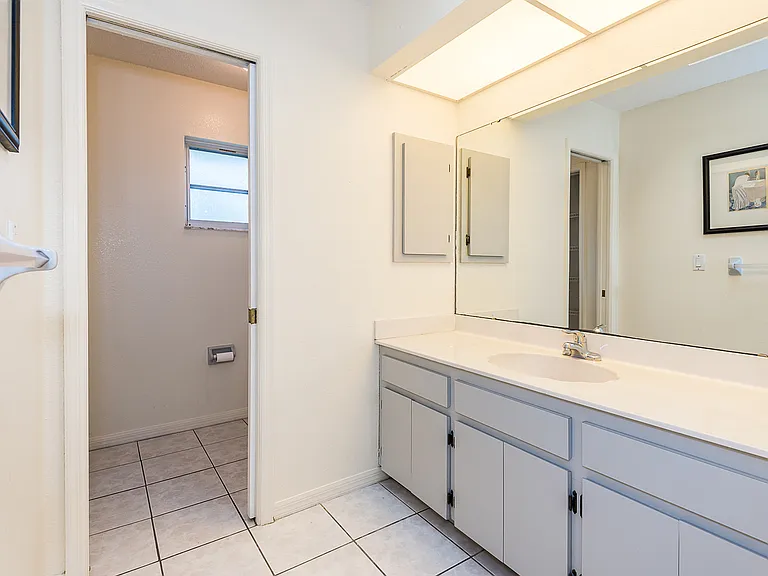 504 Vannell St — Photo 18