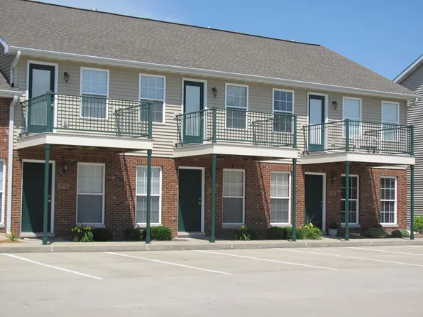 Cedar Pointe, 515 Suppiger Way #545D, Highland, IL 62249