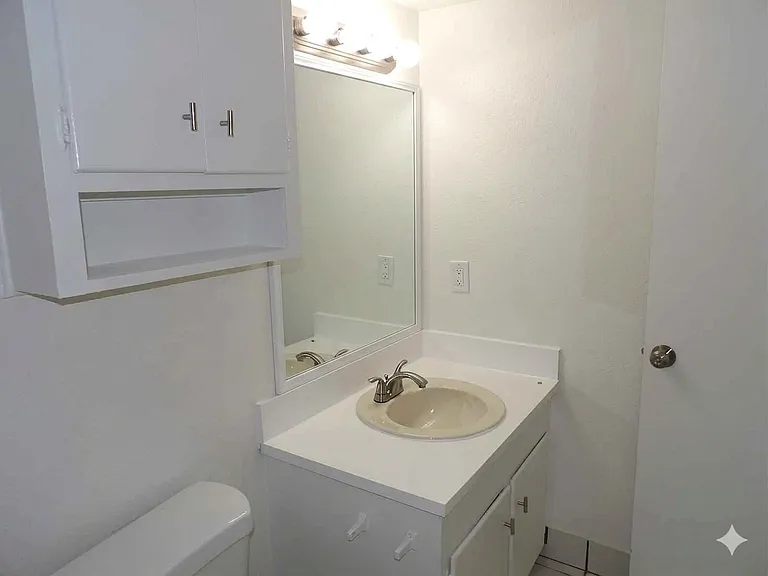 5001 Bowser Ave #122 — Photo 11