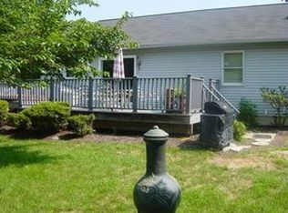 118 States Ave, Sinking Spring, PA 19608