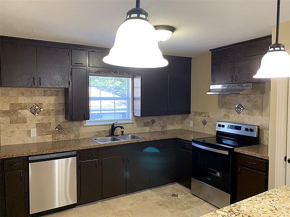 5th image of 1823 Danube Dr